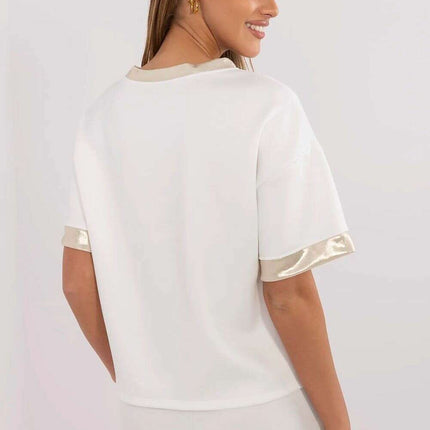 Beige Blouse Model 212040 Comfortable Everyday Shirt - Très Elite
