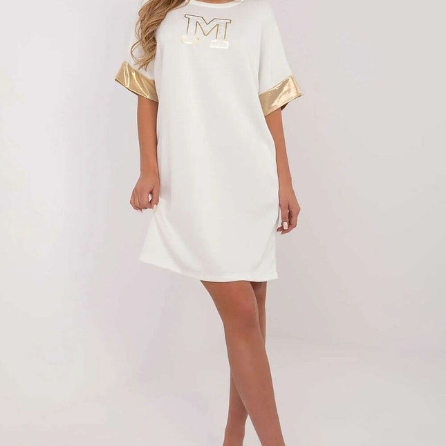 Beige Daydress Model 208971 Oversized Sweatshirt Dress