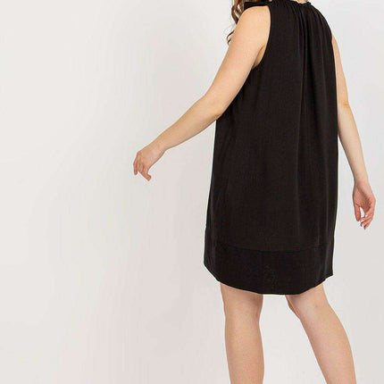 Bella Viscose Daydress: Effortless Elegance in Various Sizes - Très Elite