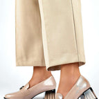 beige