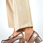 beige
