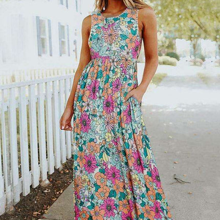 Blooming Elegance: Sleeveless Floral Maxi Dress for Summer Styling - Très Elite