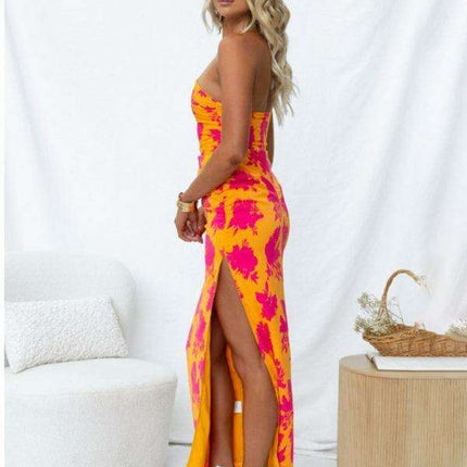 Bohemian Chic Backless Floral Maxi Dress with Slouchy Shoulders and Side Slits - Très Elite