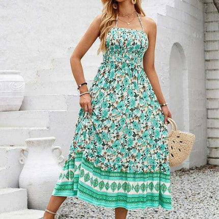 Bohemian Chic Halter Neck Maxi Dress for the Free-Spirited Fashionista - Très Elite