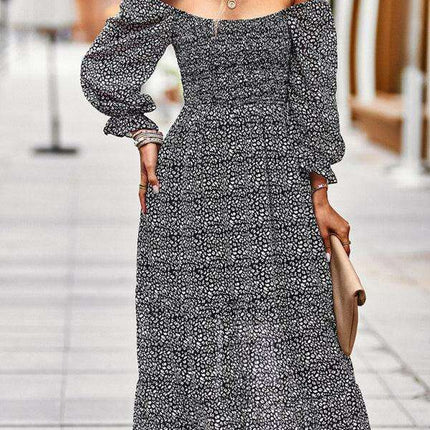 Bohemian Elegance Square Neck Maxi Dress with 3/4 Sleeves - Très Elite