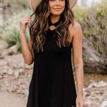 Bohemian Halter Maxi Gown - Stylish Summer Dress for Women - Très Elite