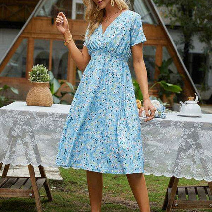 Bohemian Summer Square Neck Dress - Lightweight and Trendy - Très Elite