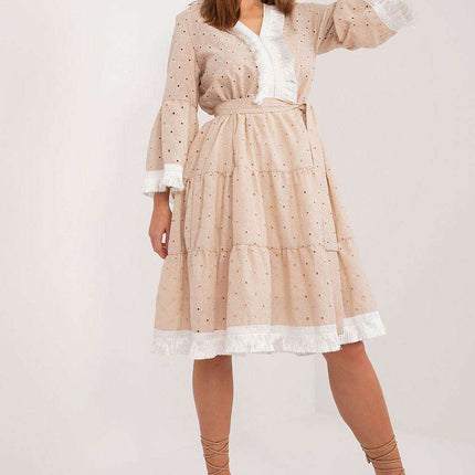 Boho Chic Cotton Daydress with Lively Details - Très Elite