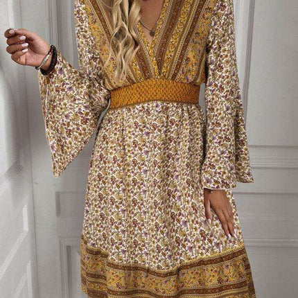 Boho Chic Long Sleeve Flowy Maxi Dress - Stylish Women's Dress for All Occasions - Très Elite