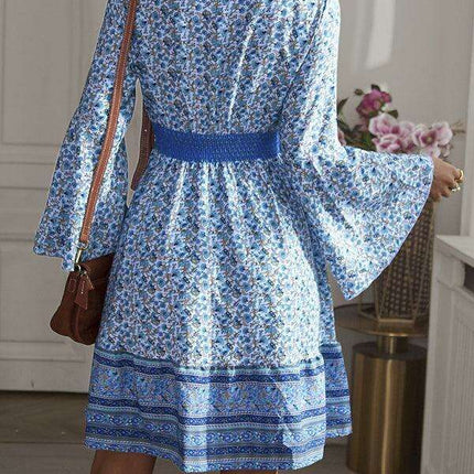 Boho Chic Long Sleeve Flowy Maxi Dress - Stylish Women's Dress for All Occasions - Très Elite