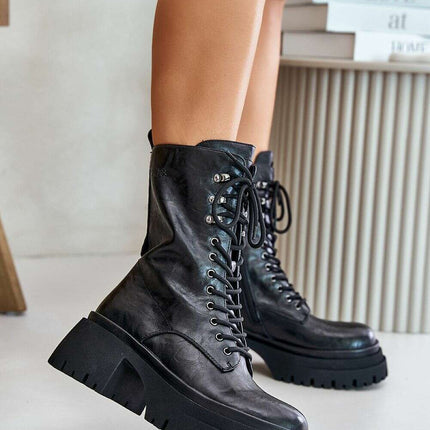 Bootie model 201760 - Très Elite