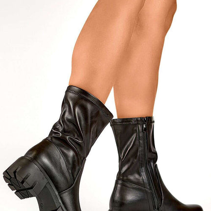Bootie model 202868 - Très Elite