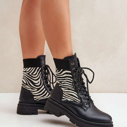 Bootie model 204670 - Très Elite