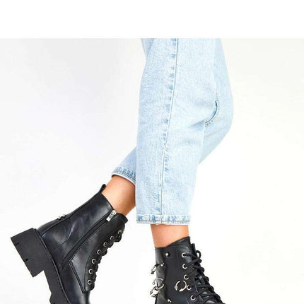 Bootie model 218127 - Très Elite