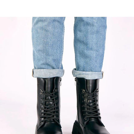 Bootie model 221632 - Très Elite