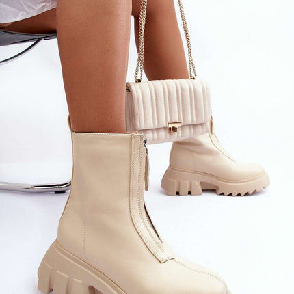 Boots model 185615 - Très Elite