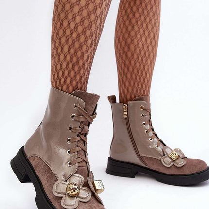 Boots model 187344 - Très Elite