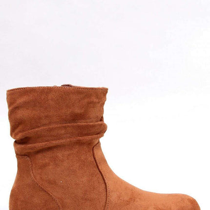 Boots model 188201 - Très Elite