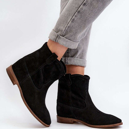Boots model 191853 - Très Elite