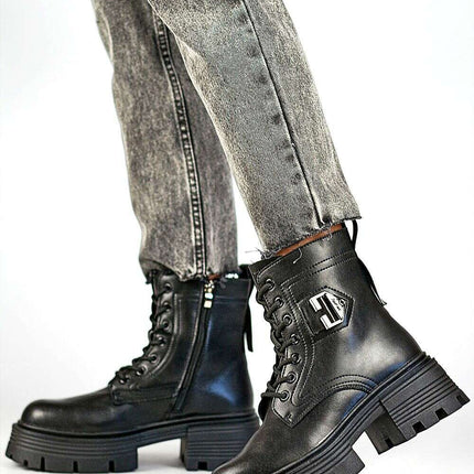 Boots model 200262 - Très Elite