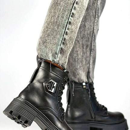 Boots model 200262 - Très Elite