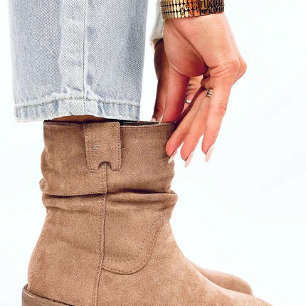 Boots model 201154 - Très Elite