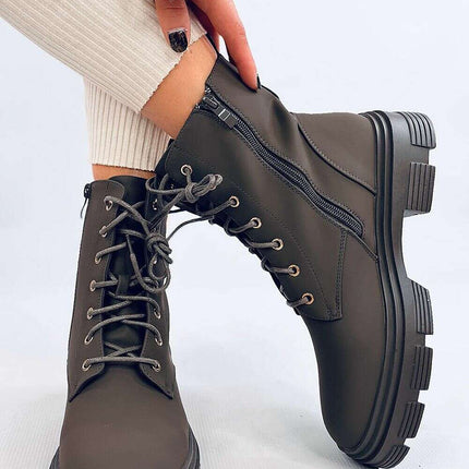 Boots model 201977 - Très Elite