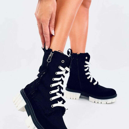 Boots model 203030 - Très Elite