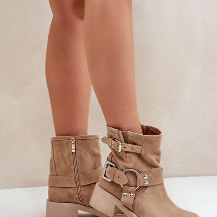 Boots model 203870 - Très Elite