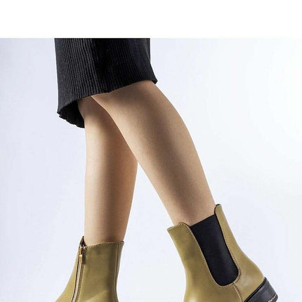 Boots model 204495 - Très Elite