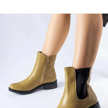 Boots model 204495 - Très Elite