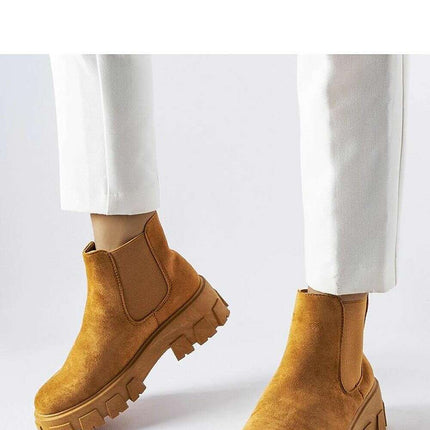 Boots model 204548 - Très Elite