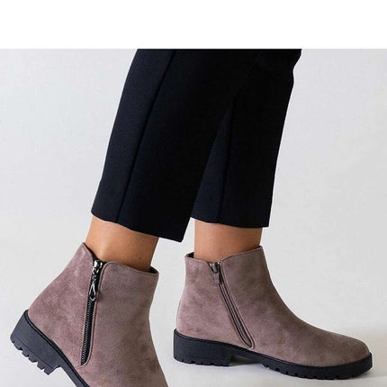Boots model 204571 - Très Elite
