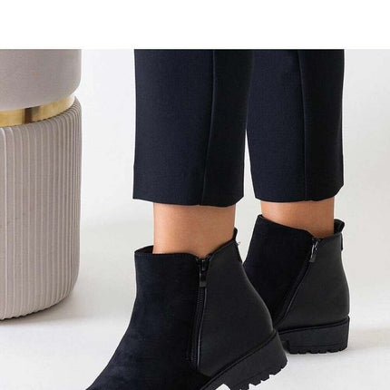 Boots model 204572 - Très Elite