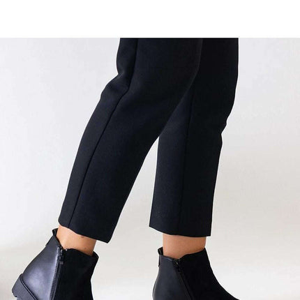 Boots model 204572 - Très Elite