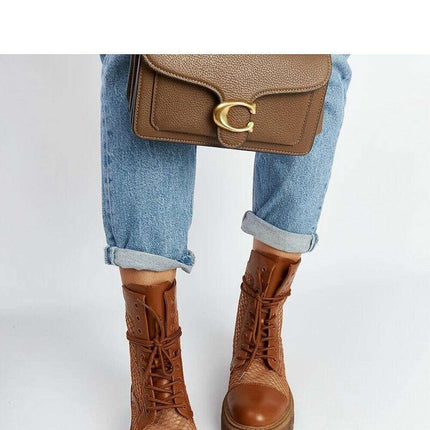 Boots model 204582 - Très Elite