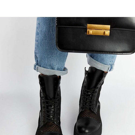 Boots model 204582 - Très Elite
