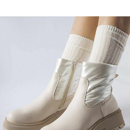 Boots model 204586 - Très Elite