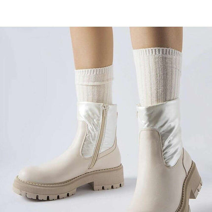 Boots model 204586 - Très Elite