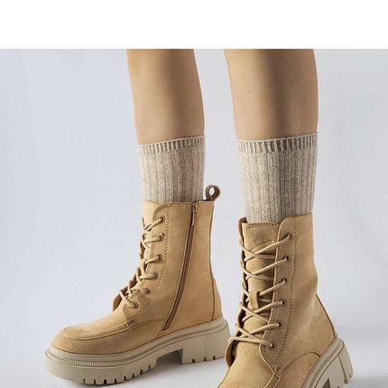 Boots model 204589 - Très Elite