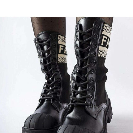 Boots model 204591 - Très Elite