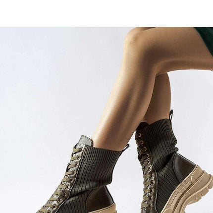Boots model 204595 - Très Elite