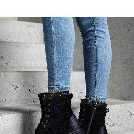 Boots model 204602 - Très Elite