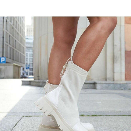 Boots model 204605 - Très Elite