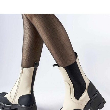 Boots model 204608 - Très Elite