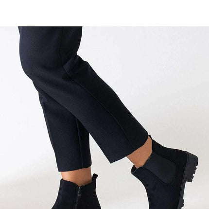 Boots model 204609 - Très Elite