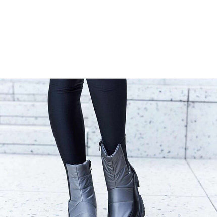 Boots model 204612 - Très Elite