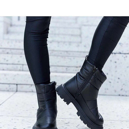 Boots model 204612 - Très Elite