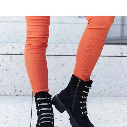 Boots model 204613 - Très Elite