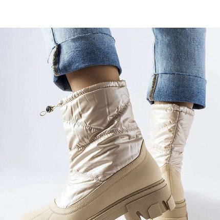 Boots model 204621 - Très Elite